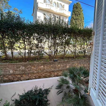 Agreable Studio Renove Avec Place De Parking Бандоль Экстерьер фото